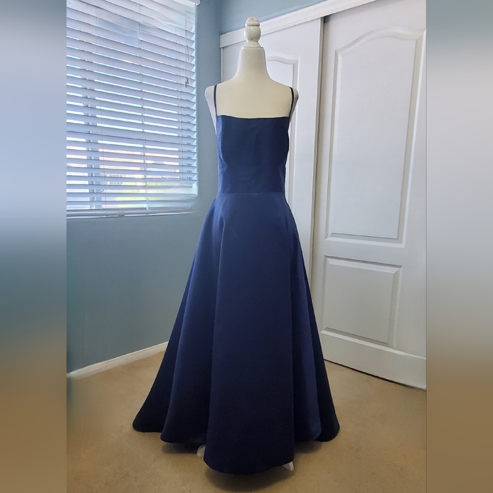 Elegant Navy Blue Evening Gown From Dillards